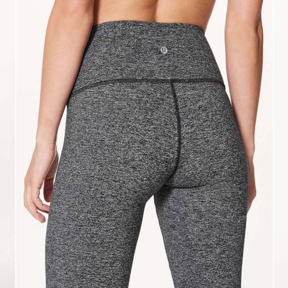 Lululemon Wunder Under Hi-Rise Tight *28"
Heathered Black - Picture 2 of 6